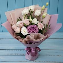 Букет цветов из:  Розы и Лизиантусы #REPLACE_PRED# Луговом