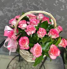 Цветочная композиция из Розы в корзине в Луговом