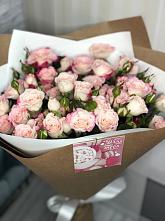 Букет цветов из:  Розы в Луговом