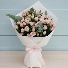 Букет цветов из:  Розы в Луговом