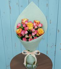 Букет цветов из:  Розы в Луговом